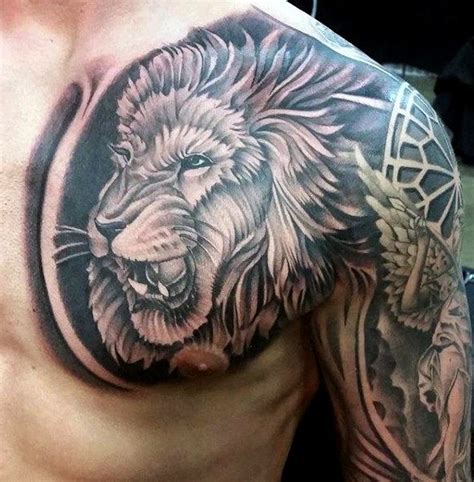 tatuajes en el pecho y brazo para hombres|Tatuajes de hombre en el pecho